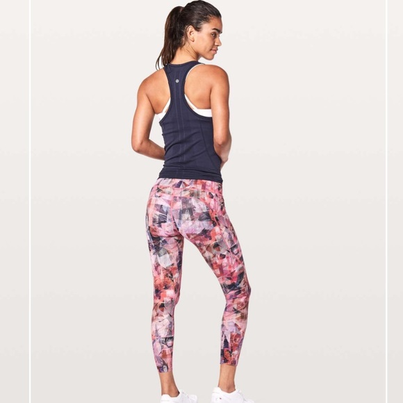 Lululemon Fast & Free 7/8 Tight II Nulux 25"
Sun Dazed Multi Pink Size 8 - Picture 3 of 13